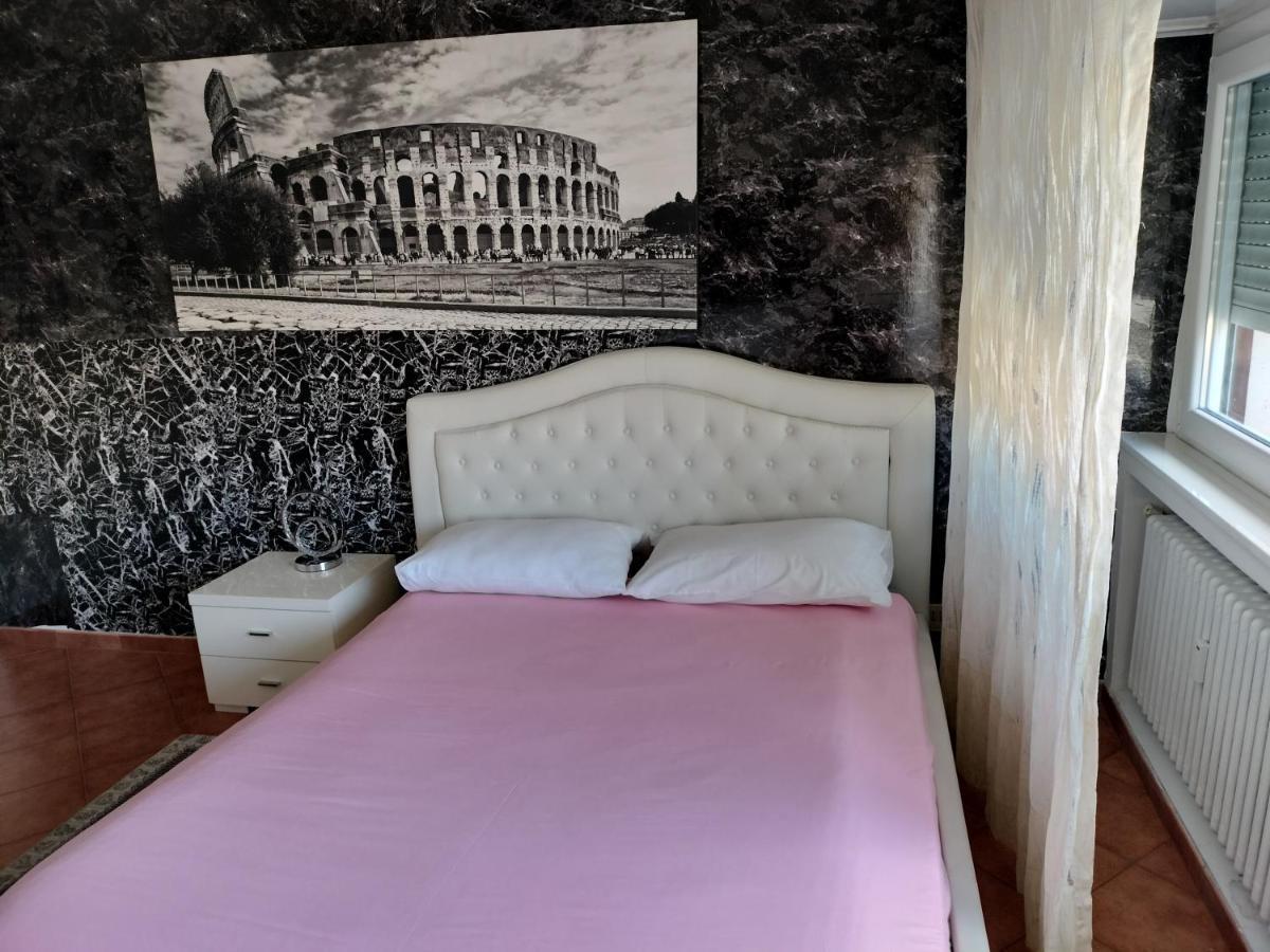 Nice Room In The Center Of Rom Exterior foto